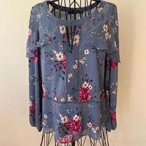 White House Black Market Top